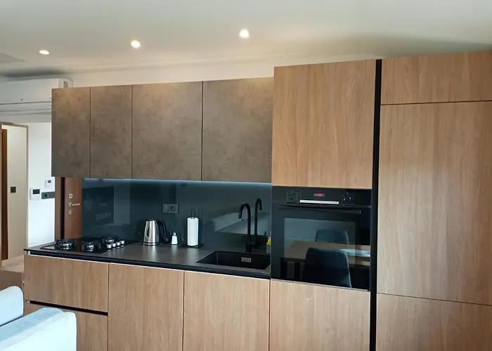 Nibela Apartments II